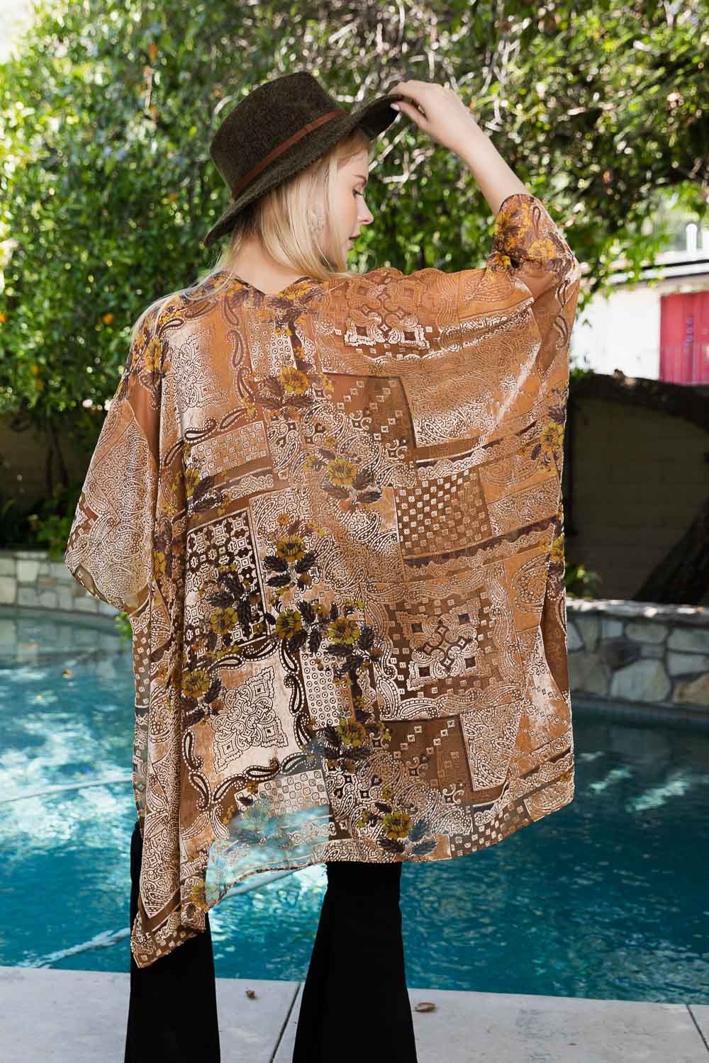 The Caramel BurnOut Velvet Kimono