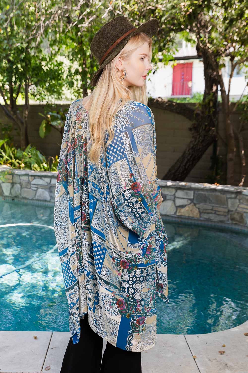 The Blue BurnOut Velvet Kimono